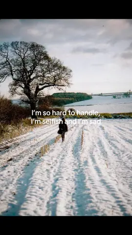 River girl winter. Also I am a Pinterest addict so get ready for the spam, and follow!!!! 💓💓💓💓 #jonimitchell #winteraesthetic 