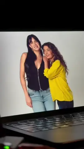 @Gala montes con el elenco de corazón de oro se ve mucha química con Mayrín, moisés y con Andrea ❤️‍🩹❤️‍🩹❤️‍🩹