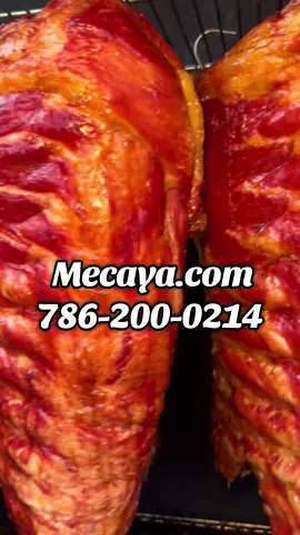 ✨ Thanksgiving se acerca y no hay nada más lindo que una casa llena de familia, risas y una mesa que se queda en la memoria. En MECAYA preparamos ahumados con sabor casero para que ese día especial se sienta todavía más especial, aquí en USA y también en Cuba. 🧡🔥 Este año tenemos para ti: 🦃 Pavos ahumados hechos de jamón (solo clientes locales) Suaves, jugosos y con ese sabor cubano que sabe a casa. ✅ Cupos LIMITADOS – no esperes al último momento para hacer tu orden. Además, para los que prefieren otras opciones: 🥩 Piernas deshuesadas ahumadas 🥓 Chuletas ahumadas llenas de sabor 🌯 Rollitos ahumados perfectos para la picadera antes de la comida 🍖 Costillas ahumadas ideales para ese arroz amarillo que roba suspiros en la mesa 📍 Clientes locales: Reserva tu pavo o tu combo ahumado con tiempo. Cuando se llenen los cupos, cerramos órdenes de Thanksgiving. ✈️ Clientes fuera de Miami: Hacemos envío de todos nuestros ahumados a todos los Estados Unidos y a toda Cuba. 👉 Haz tu pedido aquí: [coloca aquí tu enlace de compra / tienda online / WhatsApp] #MECAYA #Thanksgiving #AhumadosCubanos #Miami #EnviosACuba  