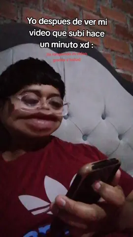Jsjsjsjs gracias a ustedes amigos mi video ya llegara al millón de visitas, muchas gracia afixhon siuuuuu #humor #video #profe #visitas #parati 