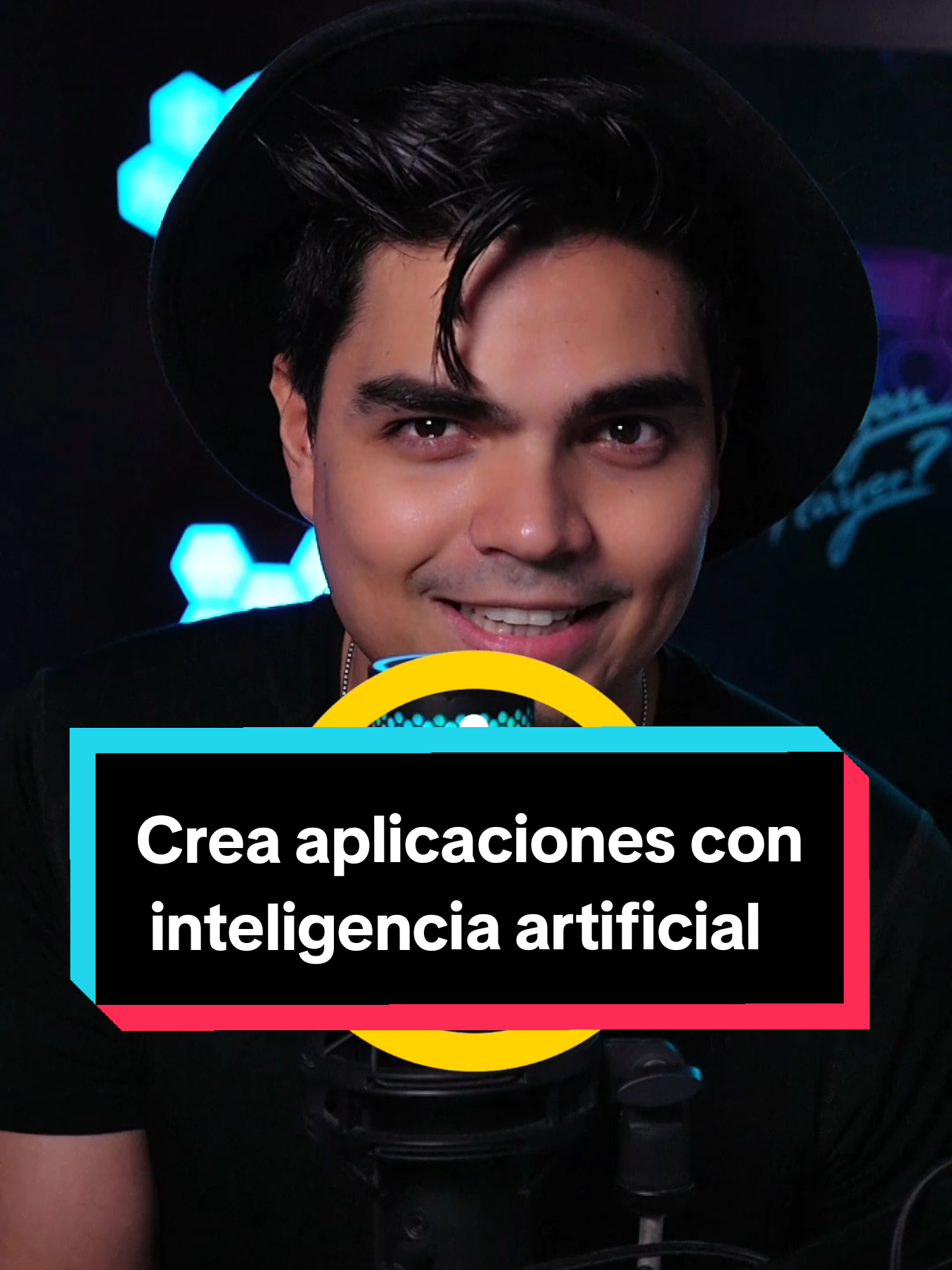 En Google Ai Studio puedes construir aplicaciones en cuestión de segundos. En esta actualización de Google 3.0 tenemos la mejor IA del mercado hasta el momento.  #ia #ai #inteligenciaartificial #google 