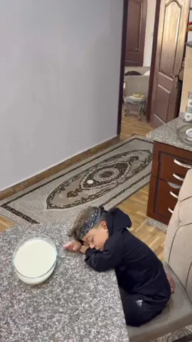 yahea alzo funny family prank funny videos #funny #foryou #funnyfamily #viral #PaidPartnership 