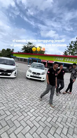 lamgsung sibuk 🤣 #fyp #fypviralシ #drivermudapunyacerita #kotapalusulteng 