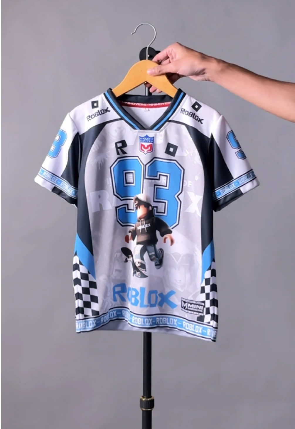 Sayang anak jersey roblox-nya nih keren banget 😍 #outfitanak #jerseyanak #fashionanak #jerseyroblox #hockeyid 