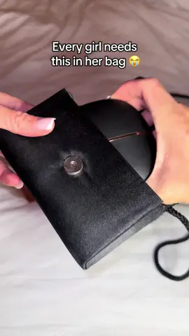 I never leave home without my mini straightener 🤩💕 #ministraightener #GlowUp #hairhack #hairlove #christmas