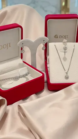 Bộ trang sức đem lại sự toả sáng trong mọi buổi tiệc dịp cuối năm 🥰 #doji #trangsuc #kimcuongthiennhien #fpyシ #trend 