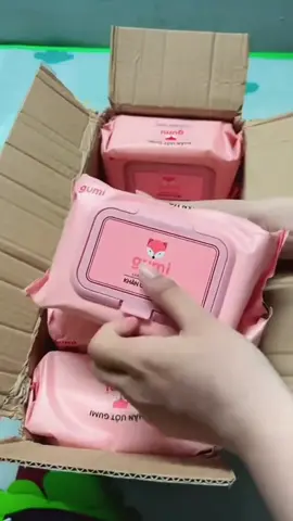 Khăn giấy ướt gumi#khangiayuotmini #xuhuong #bánhmi 