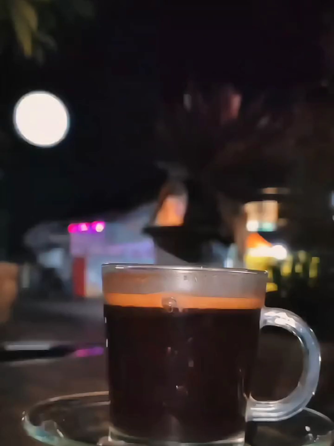 Urip dek dunyo iku sementara, Tapi aherat sak lawase.