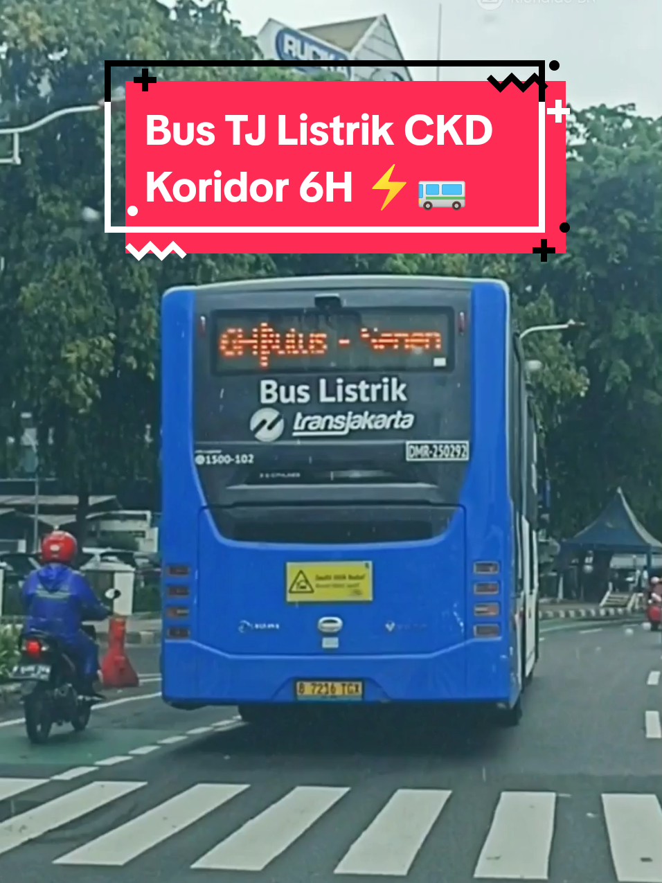Setelah Transjakarta (Operator DAMRI) berhasil mengoperasikan Bus Listrik CKD pada Koridor 2A (Pulo Gadung - Rawa Buaya via Balai Kota) pada bulan Oktober 2025 lalu. Kini pada bulan November 2025, Bus TJ Listrik CKD, VKTR Tidar HF-12 E-Cityline 3 dengan Operator yang sama, merambah dinas pada rute Koridor 6H (Senen - Lebak Bulus) yang menghubungkan koneksi wilayah Jakarta Selatan dengan Jakarta Pusat 🚌⚡. Selamat berdinas VKTR Tidar HF-12 E-Cityline 3 pada Koridor 6H 👏🏻. 