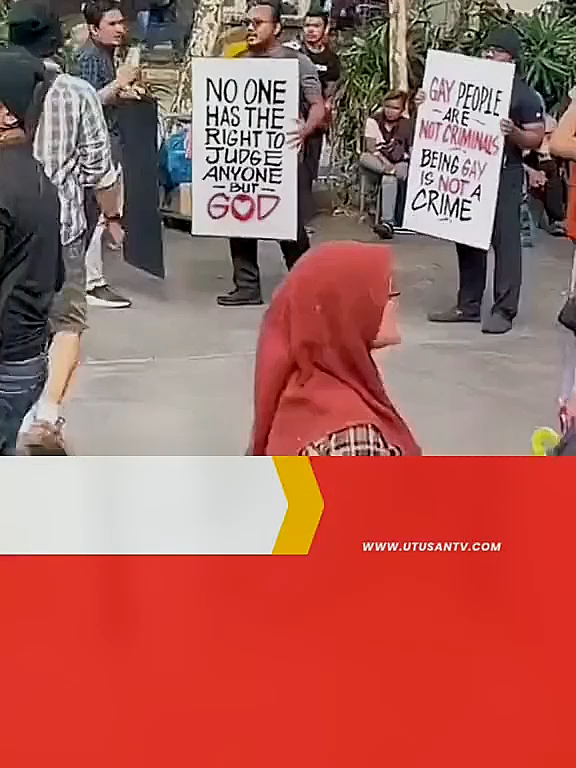 Ketua Polis Kuala Lumpur, Datuk Mohd Shuhaily Mohd Zain berkata, hasil siasatan mendapati kesemua individu yang ditahan itu adalah pengikut ajaran ‘Ahmadi The Religion of Peace and Light’ sejak dua ta