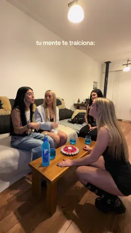 re familiar todo🩷