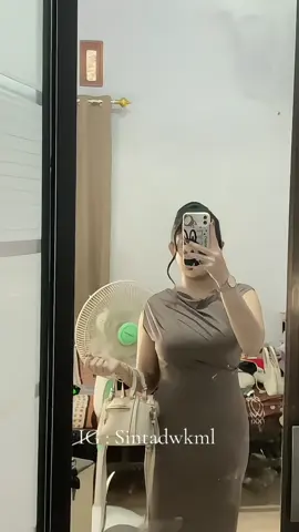 Dressku di keranjang kuning 👆🏻👆🏻 #promomakanharian #dressmurah #dresskondangan #dresscantik #fypforyoupageシ 