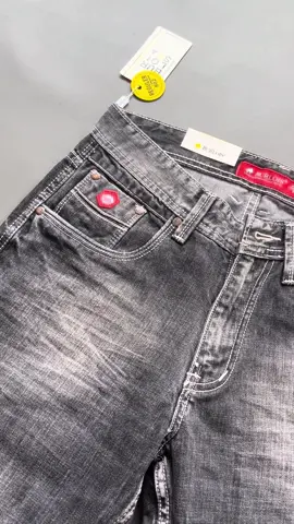 Warna jeans yang lagi trend banget sekarang itu#CapCut #fyp #celanajeans 