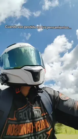 suele pasar🥶 #amorporlasmotos #biker #video #fyp #tiktok 