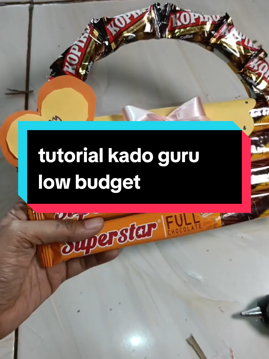 #idekreatif #hariguru #tutorialkadogurulowbadget 