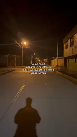 sin meresernos ,el dió su vida por vosotros,y le pagamos con mal ,somos rebeldes ..aún Dios es más q bueno y nos ama 🙏