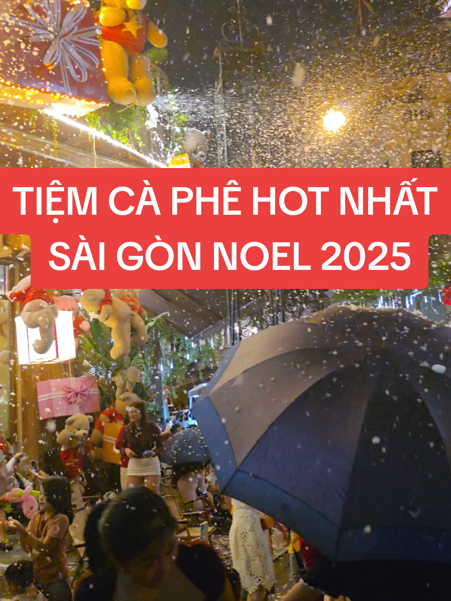 Tuyết rơi ngập trời quán cafe Mê Gò Vấp #noel2025 #giangsinh2025 #cafegau 
