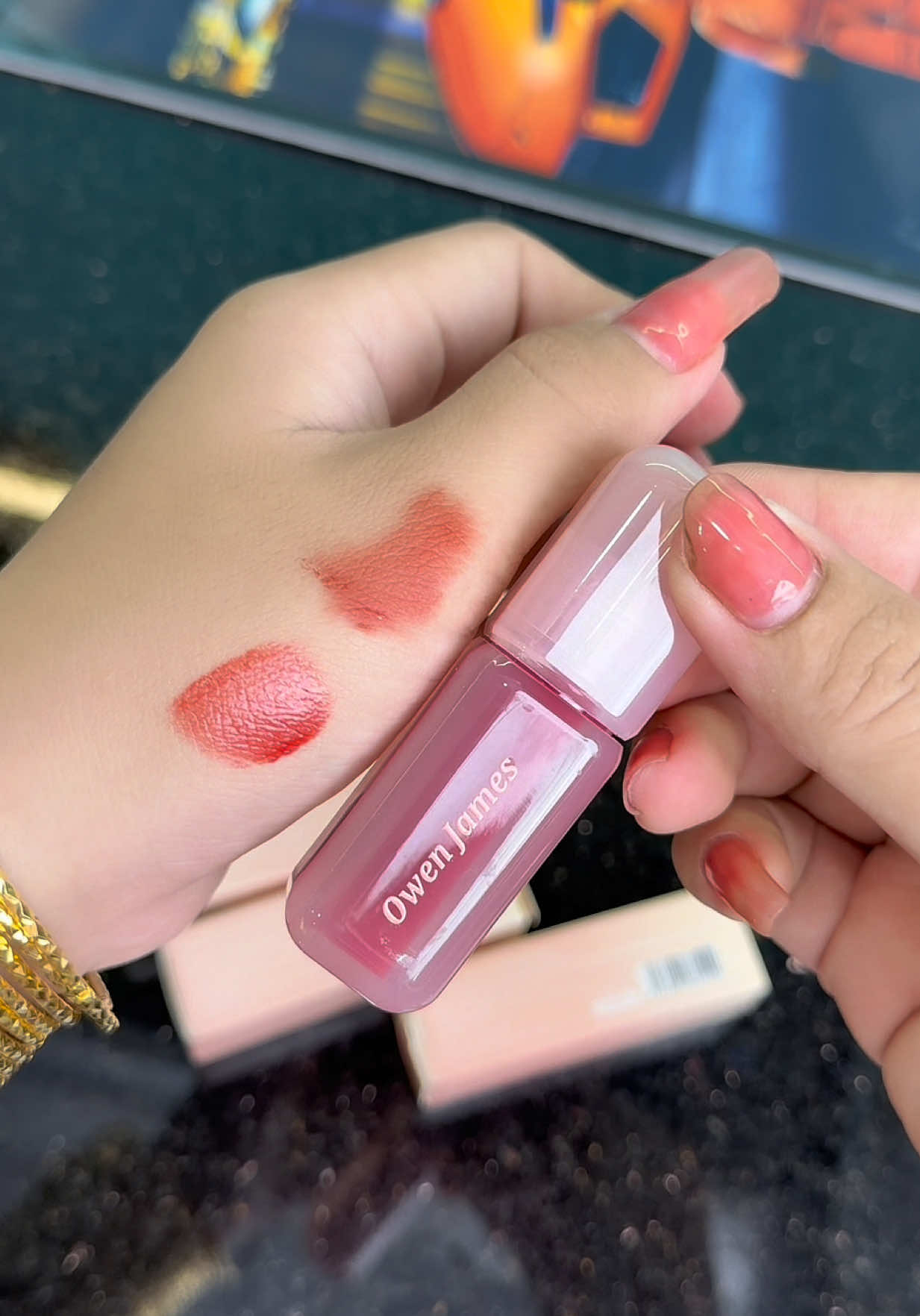 Son bóng nhung lì mua 1 cây tặng 2 cây #emkieutaphoa #sonbong #sonly #sonmoi #sonbonglautroi 