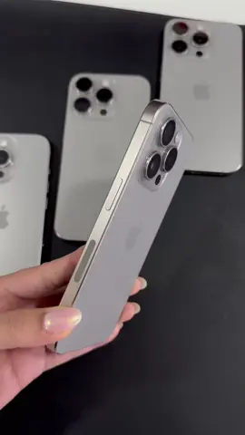 Quá là mê em màu này của 15pro quá iii #iphone15pro #iphone #mt_store #xuhuong #ilovetiktok 