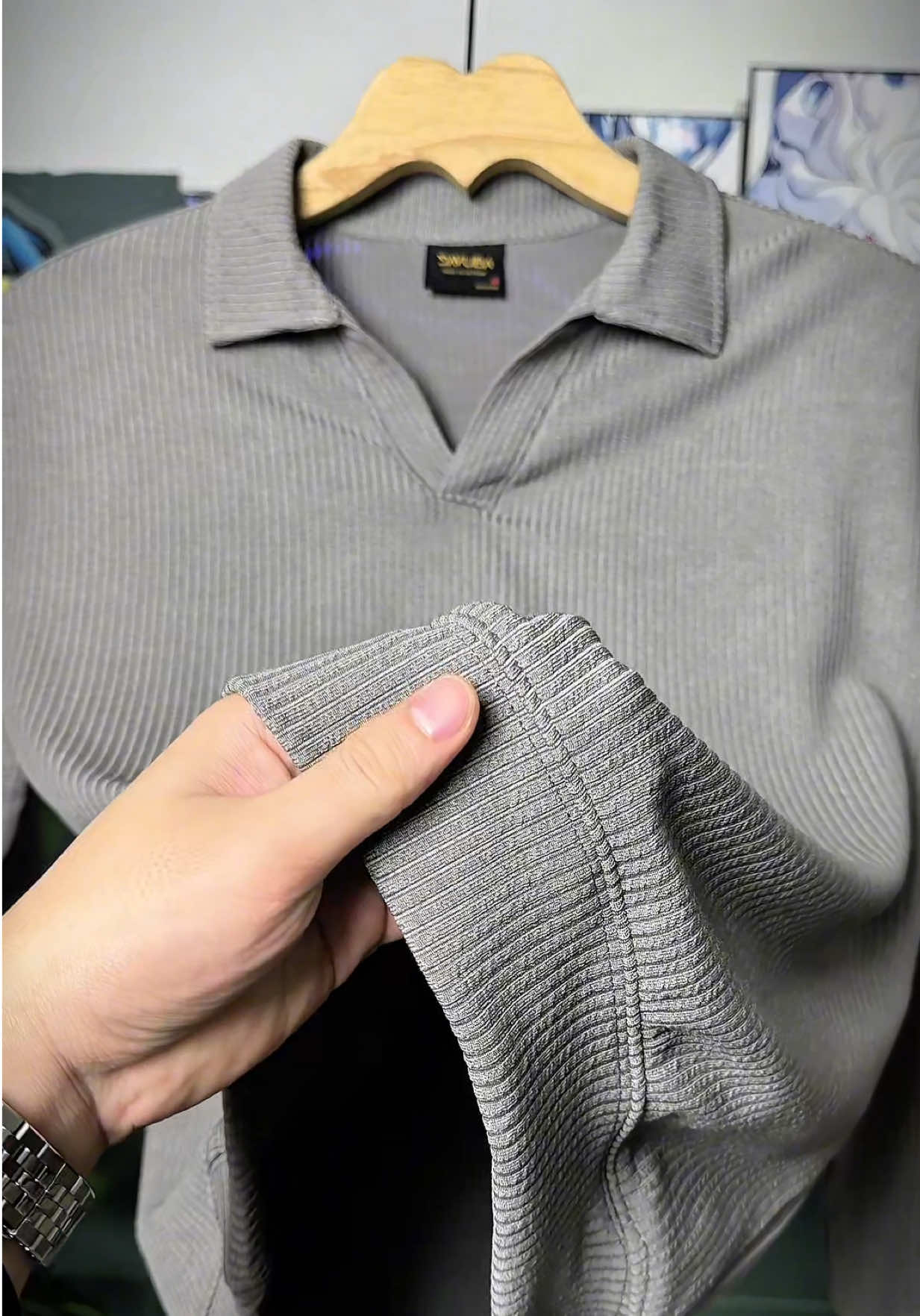 DAVUBA I Áo thun tăm cổ V trụ dài tay form rộng #aothuntam #aothuncov #outfit #TikTokFashion #xuhuong 