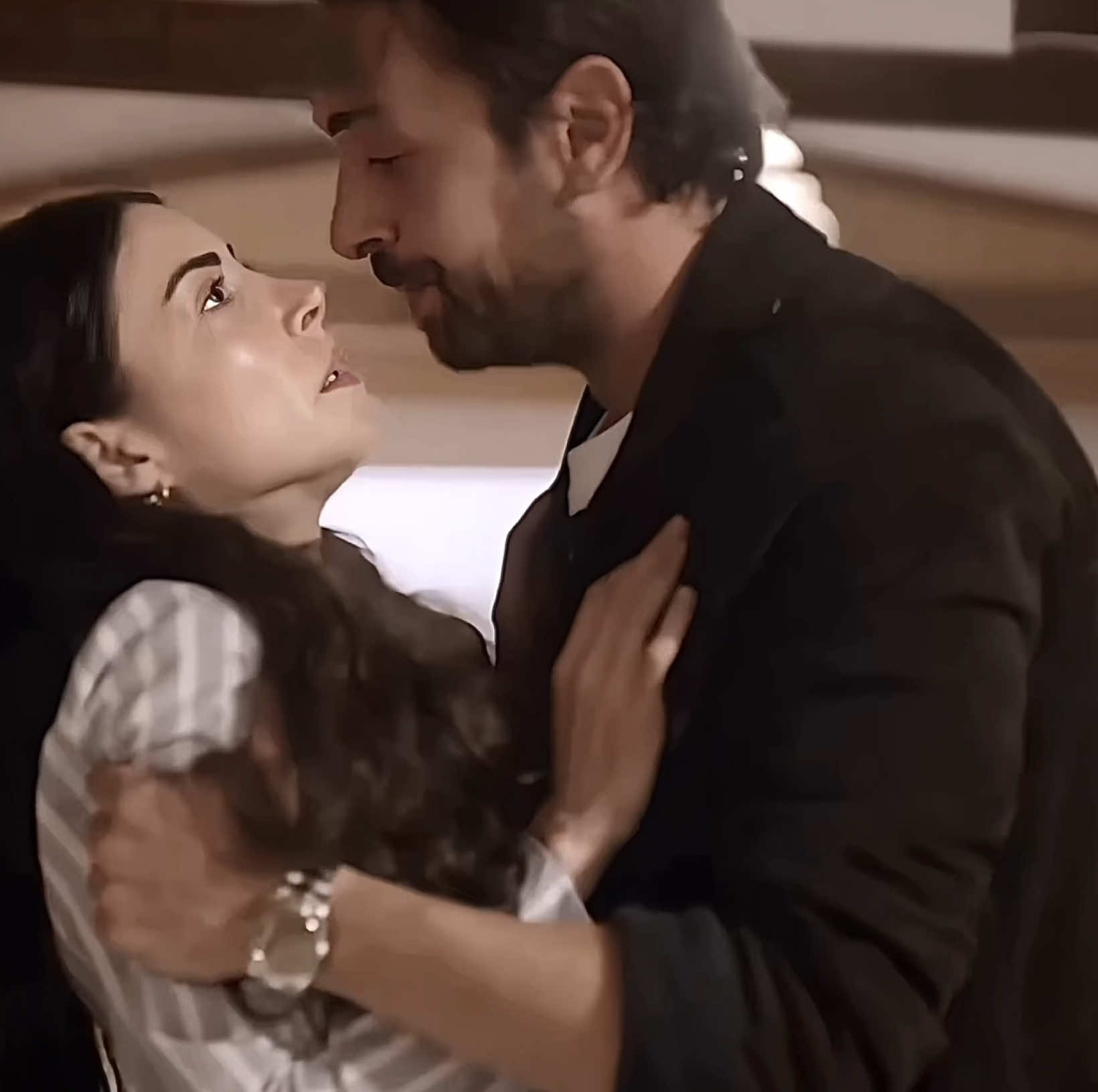 😔💕😔💕 #taşacakbudeniz #هاذا_البحر_سوف_يفيض #fyp #fypシ゚ #f 