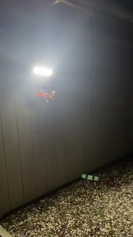 Compra la tuya aqui en el carrito #solaroutdoorlights #outdoorlighting #blackfriday #flashsales 