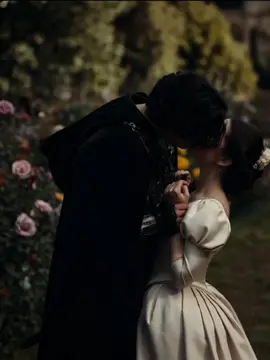 #goldenbrown #darkfantasy #romantasy #BookTok  #medievaltiktok 