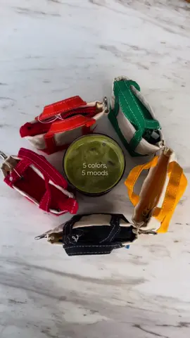 Five colors, five moods — which one are you today?🌈