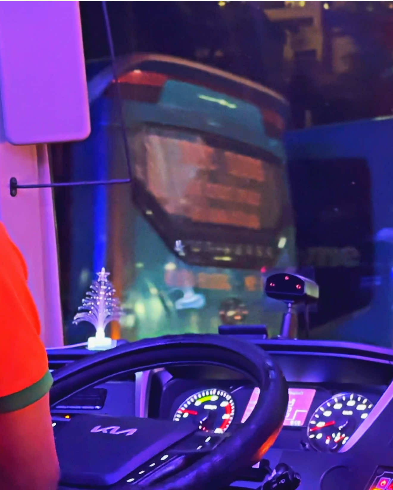 Góc lái siêu mượt đến từ đội FTHS, anh tài @KIA 4386 #xhtiktok #xekhachvietnam🇻🇳 #xekhachfutahason #futahason19006776 #futabusline_19006067  