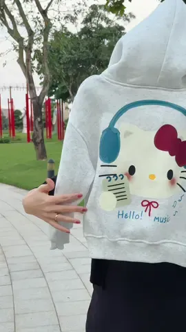 Áo khoác nỉ bông ấm cho bé #lanakids02 #aokhoaclotlong #hellokitty 