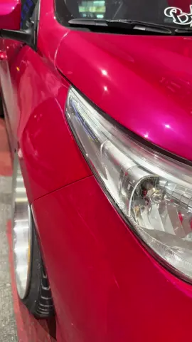 Ferrari Red Mica x Phantom Violet = Pink Pearl Chameleon.. by @Fix N Wash .. Show finish x Candy Tone..  cromax all the way with Double Finish.. #bastedautopartsandservices #vios #cromax #candypaint #bodypaint 