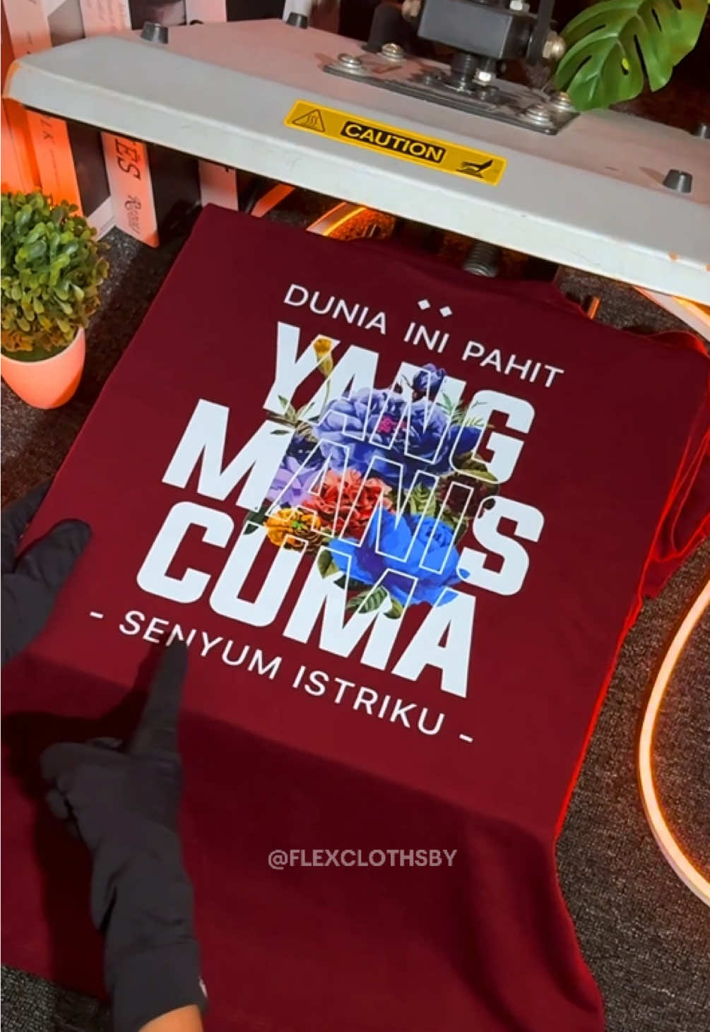 Gak nyangka istri sampai nangis terharu pas nyuci bajunya🥺😍 #suamiistri #suamiidaman #kaoskatakata #suamisetia 