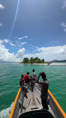 Island home. White Island, Buka. Bougainville #fyp #pngtiktok🇵🇬 #fijitiktok🇫🇯 #pacificislander #solomonislandstiktok🇸🇧 