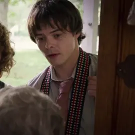 He looks like a lil persian cat i like him #jonathanbyers #strangerthings #jonathanbyersedit #foryoupage #fyp 