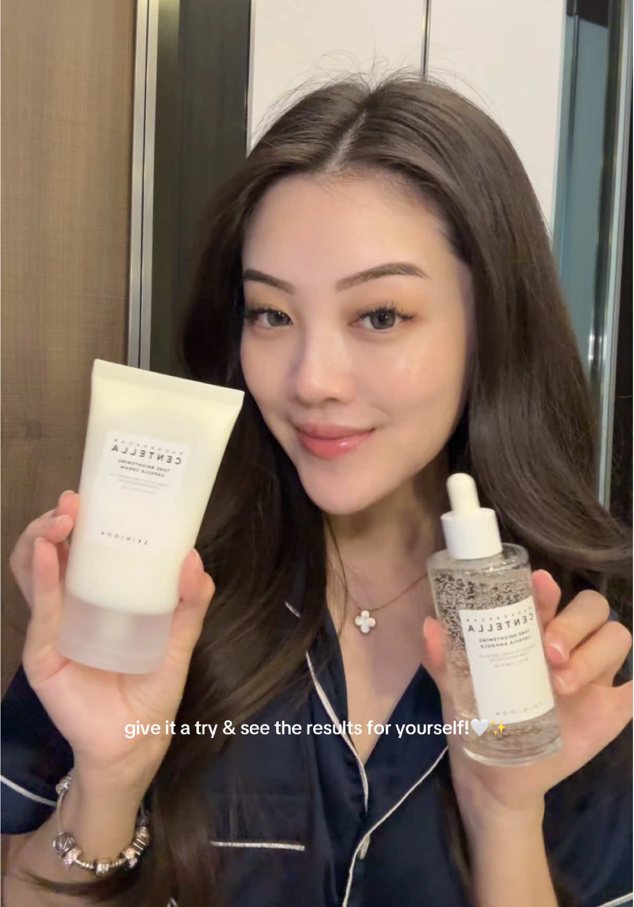 my current fave duo!🤍 @SKIN1004  #skincareroutine #BeautyReview #skin1004indonesia #skin1004ampoule 