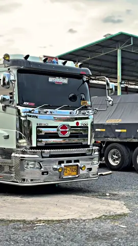 บ้านพิพัฒน์ดิว่ะ#ทีเด็ดบ้านพิพัฒน์ #พรพิพัฒน์ #นครแหลม🚛🚢 #s700_12ล้อ #ACR 