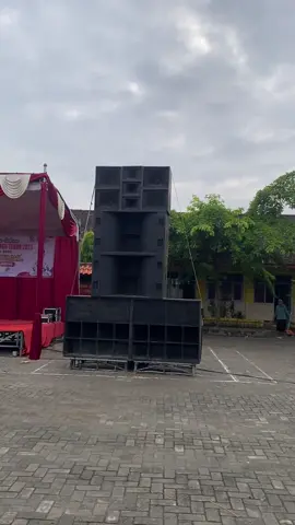 #gajahpusat #lamongan24jam #diansprofesionalaudio #soundsystemsess🤙🏻 #xzbca 