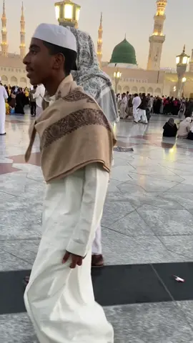 اللهم صلي وسلم على سيدنا محمد وعلى اله وصحبة بقدر عظمة ذاتك ي احد💚✨