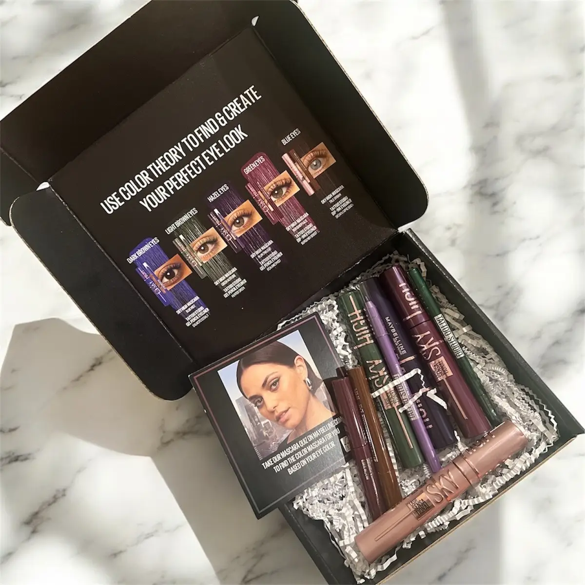 Different mascara for different eye looks. Explore Maybelline's best mascaras for volume and length! Discover long-lasting, lash-lifting, waterproof mascara, glitter mascara, colored mascara, & more. @Maybelline NY #giftedbymaybelline #maybelline #maybellineskyhighmascara 