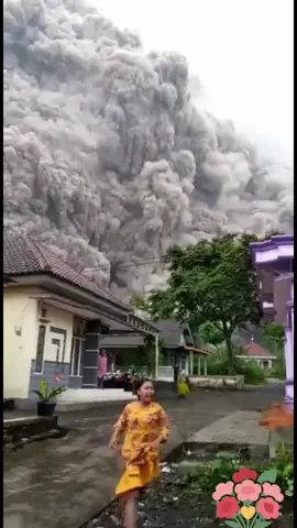 #CapCut ở nước ngoài núi lửa phun trào tu mau mau 