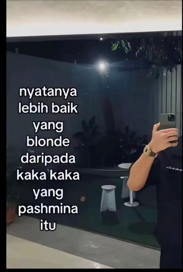 Saya sebenarnya 2 orang #4u 