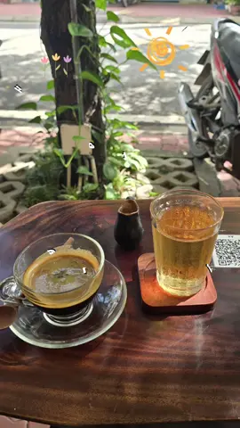 Đẹp không chỉ là những đoá hoa Nắng lung linh cũng không bằng nụ cười của bạn! Yêu lấy chính mình, bạn sẽ thấy cuộc sống tuyệt vời như thế  ..... 22/11/2025 # M. L. # #CapCut  #chaobuoisang  #xuhuongtiktok  #chaongaymoi  #hottrend 