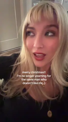 i’ve had one martini so it’s time for a partial bf reveal <3