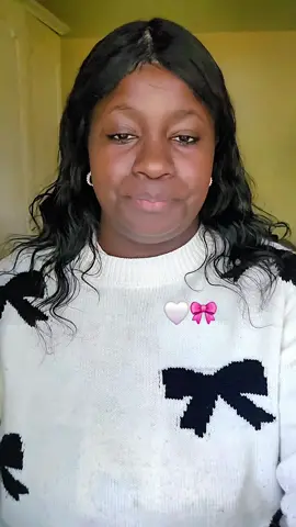 Mood booster 😉🤍🎀 #tiktokmademebuyit #blackfriday #activeinhalara #halara #halaraeveryday 