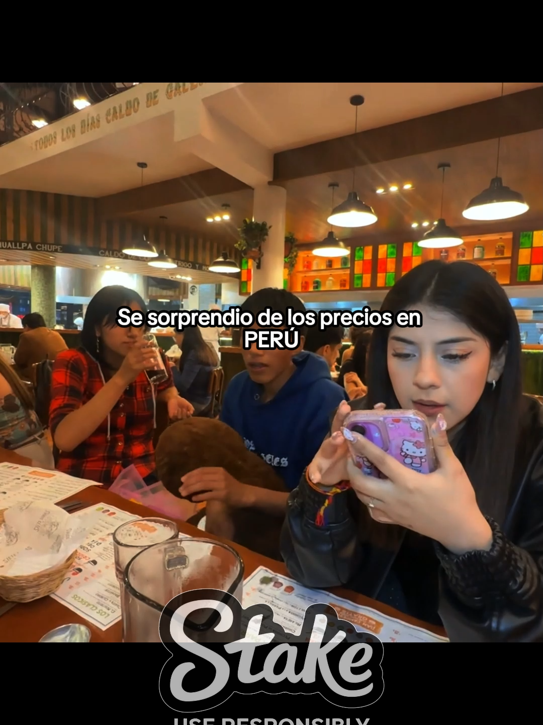 Se sorprendio de los precios en PERÚ #viral #parati #fyt #humor #peruanos #kickperú #zully #gatchurras