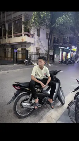 quỳ mẹ cm xuống 