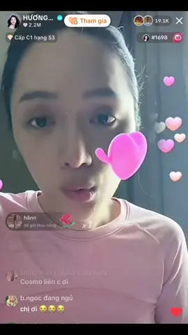 Hương Giang cảm ơn @Call me Duy là người quan trọng trong hành trình vừa qua và Hoà Minzy cũng vậy ❤️ #huonggiang #beautyqueenvietnam #ericnguyen12 #fyp #xuhuong 