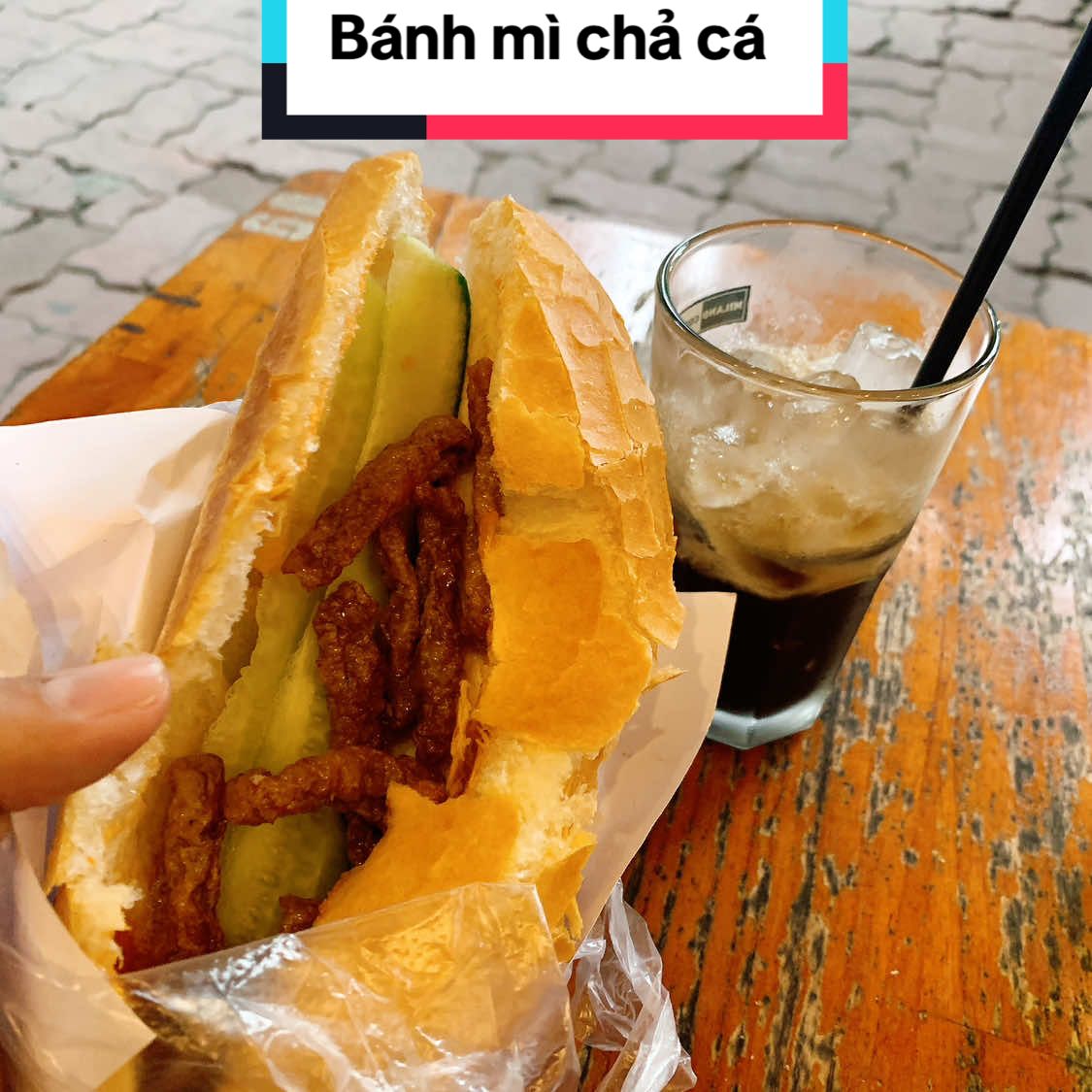 🥖 Bánh mì chả cá  📍204 Bacu  ⏰ 6h sáng- hết  #hướngnộiởvũngtàu❤️❤️❤️❤️ 