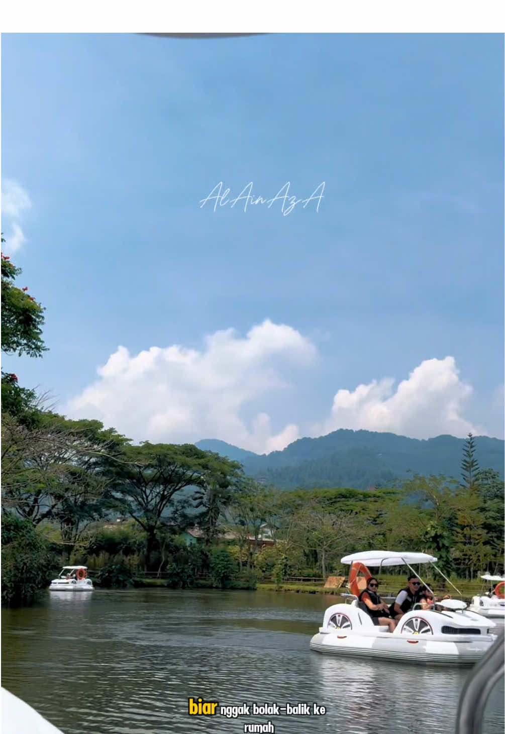 Rekomendasi Liburan akhir tahun ini m, BOGOR masih di top tier, ini dia 3 tempat wajib buat kamu masukin ke wishlist liburan kamu Jangan lupa stay aja yah with reddoorz, langsung download aplikasinya dan Wajib pake kode promo 