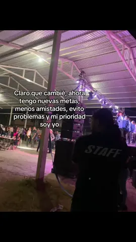 Uno no cabía, cambia la gente...#fypage #contenido #paratii #mientorno  #corridosrmusic